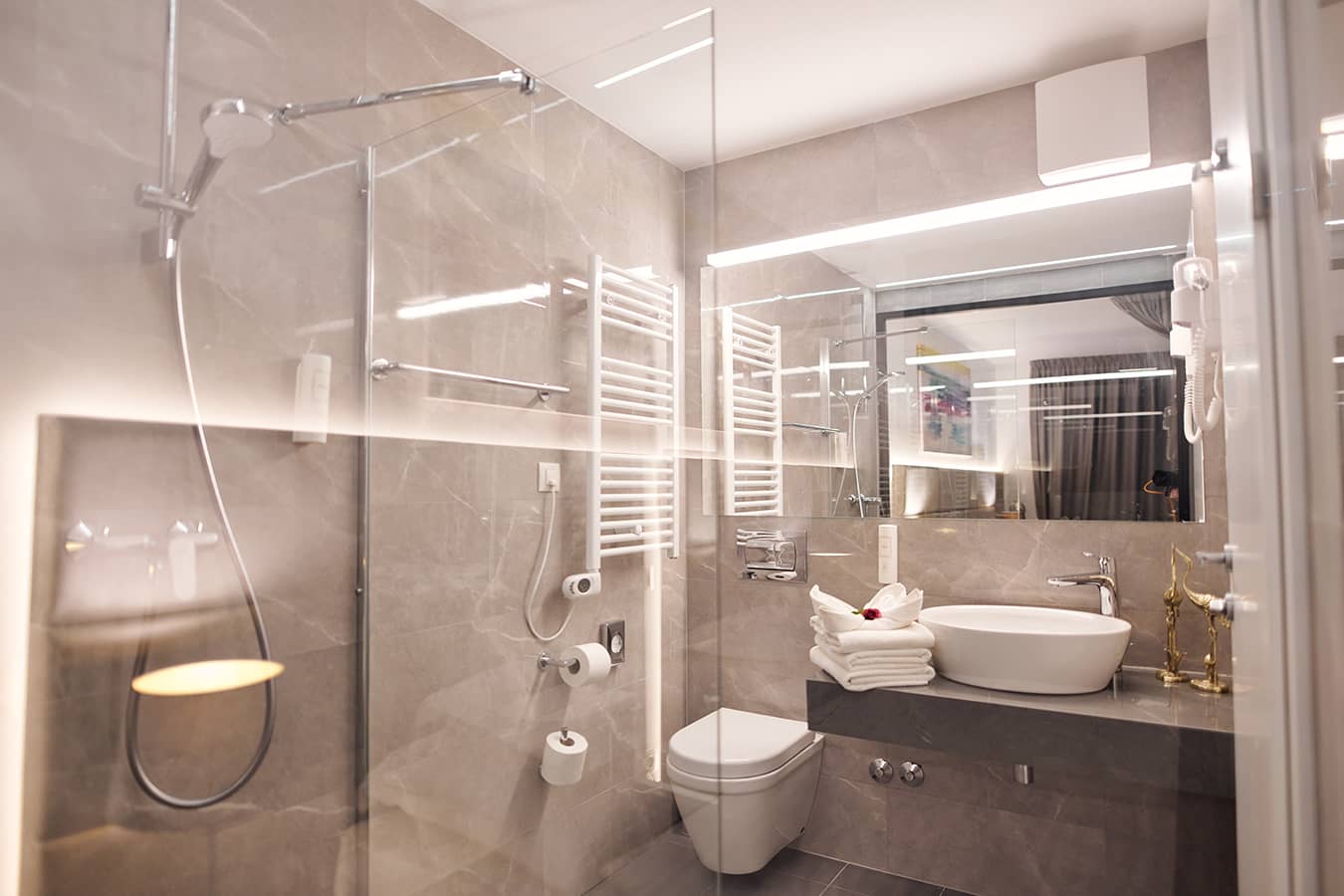 hotel-paris-opatija-double room_bathroom03